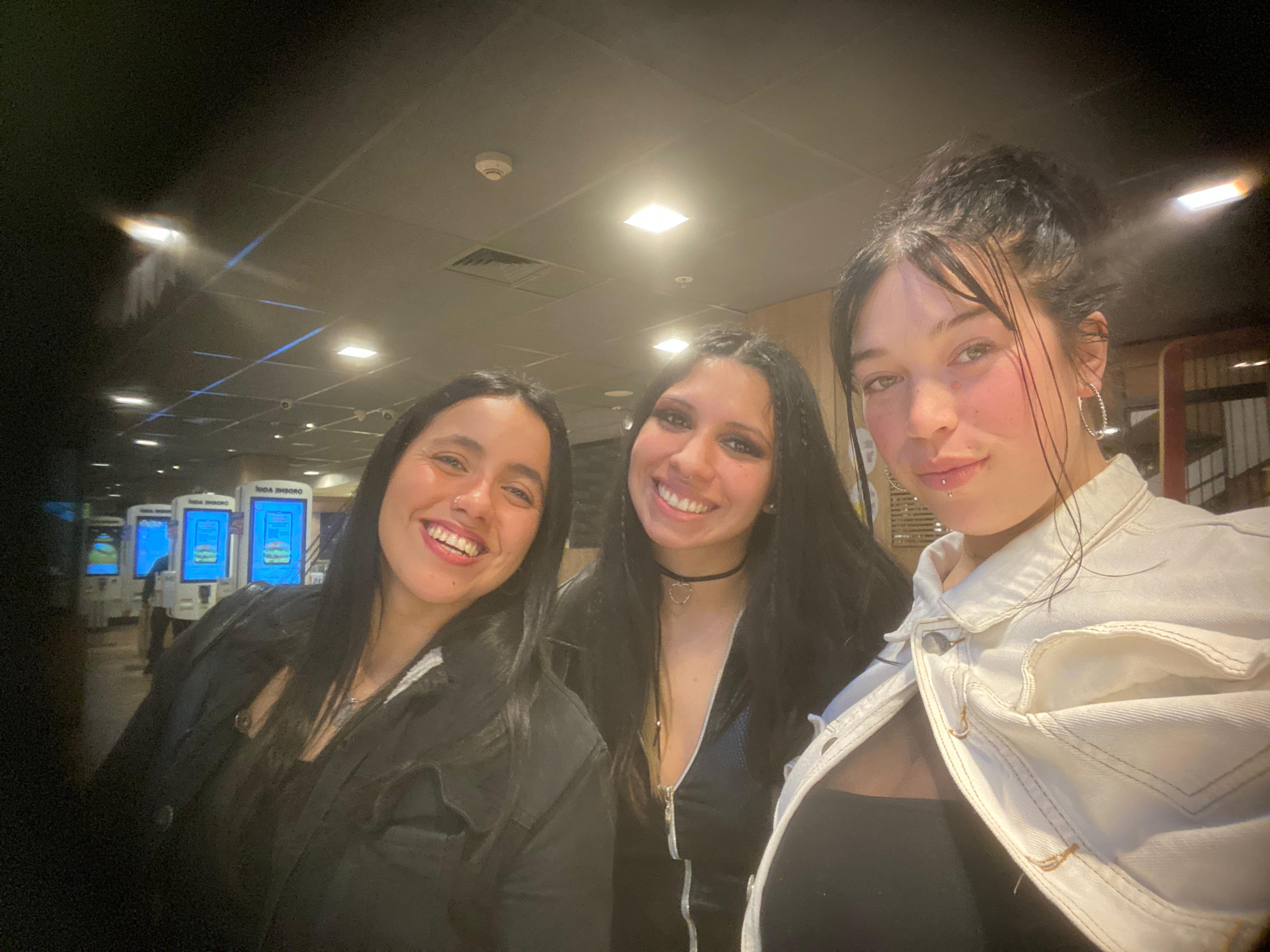 Juntada de chicas de TNYUT